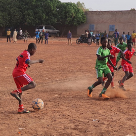 WEFC부르키나파소 E C 학교 친선경기