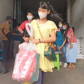 캄보디아 결연아동 장학금 및 결연물품 전달