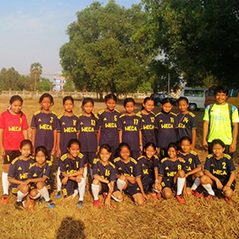 캄보디아 따똑초등학교 여학생 축구대회